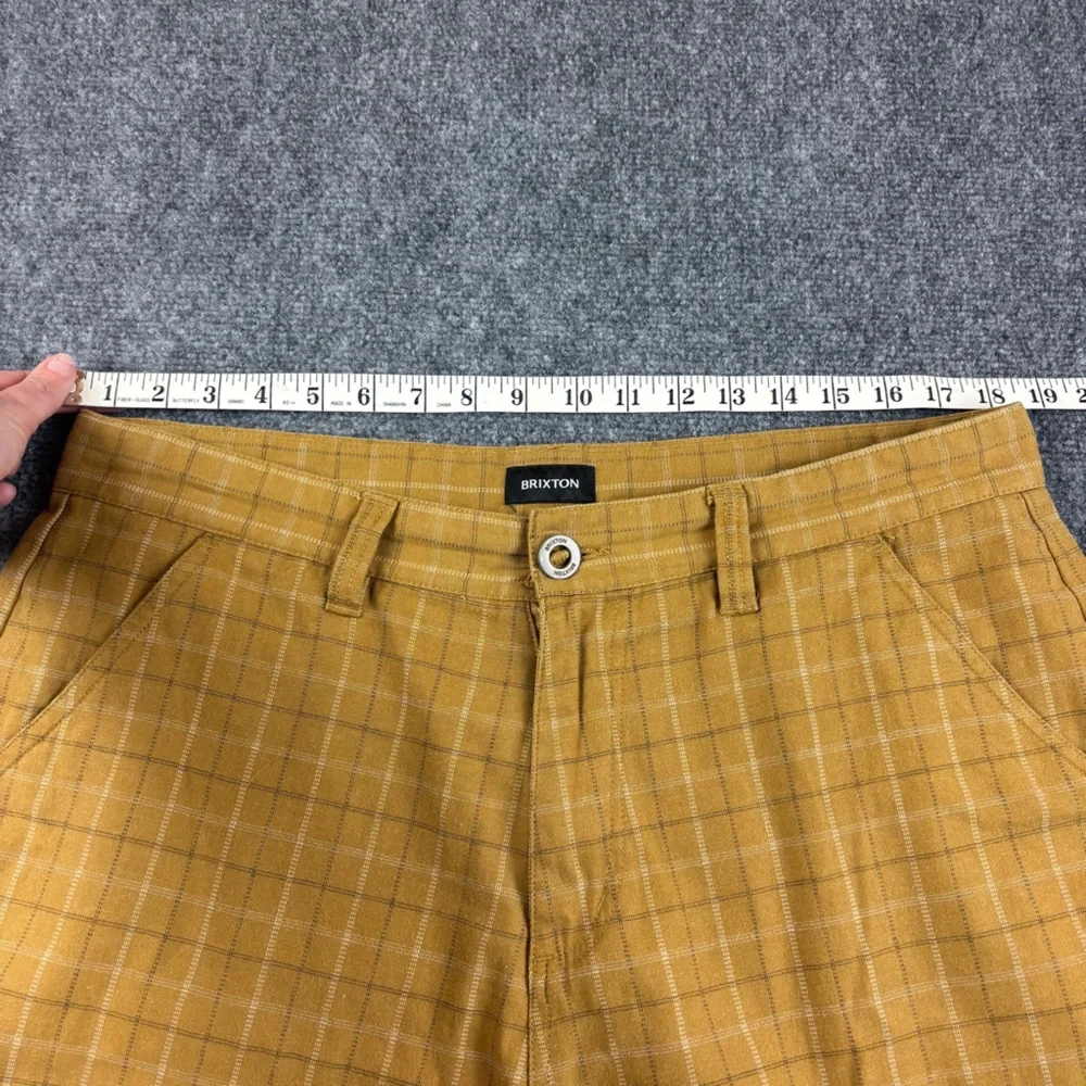BRIXTON Men’s Chino Baggy Short Mustard Yellow Plaid print Flat Front size: 36 - Picture 5 of 7